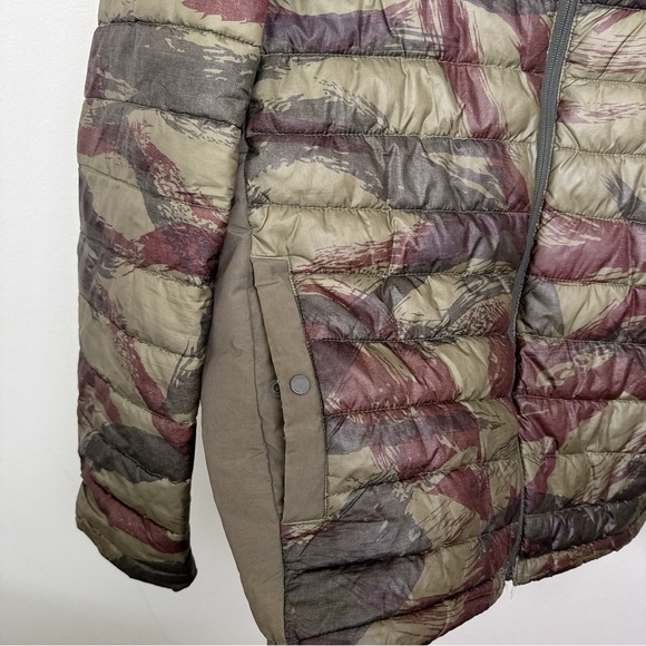 Burton Mens Xlarge Insulated Camo Outdoor Puffer Jacket - Picture 16 of 16